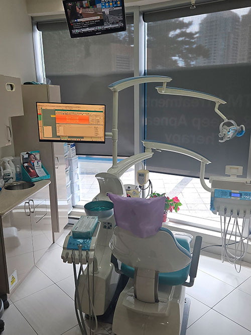 Dental Clinic in North York on Bayview Avenue
